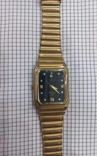 ساعت جوویال اصلی