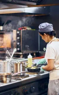 نیروی خانم و آقا