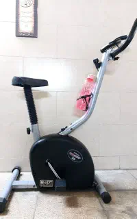 دوچرخه ثابت ورزشی Taiwani