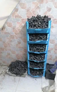 پیچ چرخ بنز 911 و اتوبوس 302