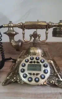 تلفن سلطنتی برنز