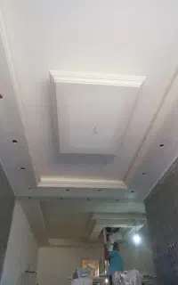 شاگرد گچ کار