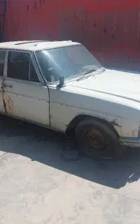 سواری بنز ۲۰۰ مدل ۱۹۷۳ - ۲۰ سال خوابیده
