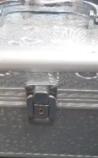 جعبه جواهری آرایشی