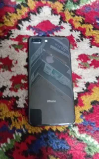 آیفون8پلاس