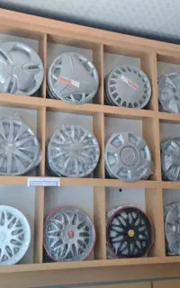 سپر و جلو پنجره و قالپاق انواع خودروها