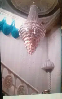 جار بزرگ وتمام کریستال
