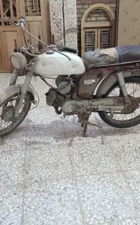 یاماها ۱۰۰