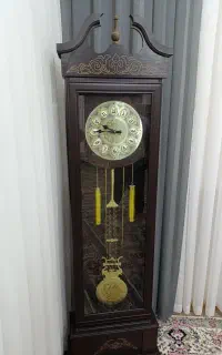 ساعت ایستاده