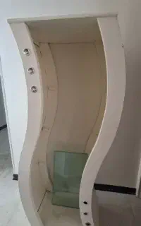 ویترین و کتابخانه