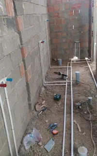 لوله کشی آب پمپ و شیرآلات
