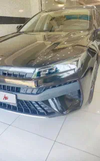 خودرو j7