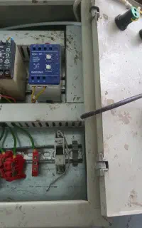 تابلو برق سه فاز ستاره با رله کنترل بار وکنترل فاز