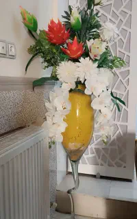 گلدان گل زیبا