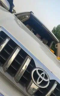 شیشه اتومبیل مرکزی گامرون