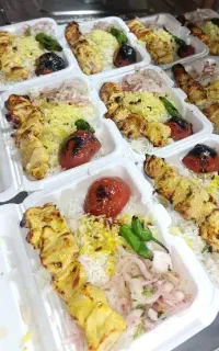 غذاخوری و کترینگ لاویز هر پرس غذا۱۸۵/۰۰۰