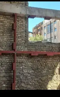 نصب والپست با تراز لیزری و نبشی‌کشی استاندارد