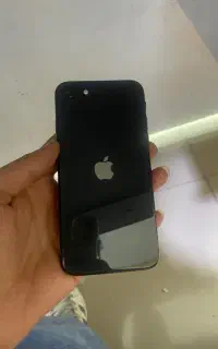 آیفون se2020