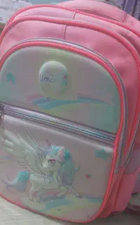 کیف مدرسه