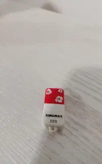 فلش ۳۲ گیگابایت کینگ مکس