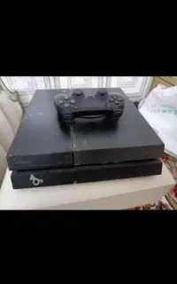 دستگاه پلیاستیشن 4 فت