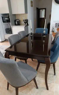 میز غذاخوری