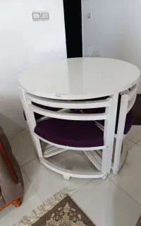 میز و صندلی