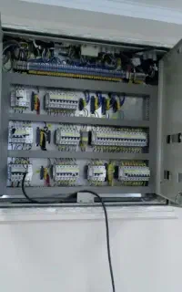 برقکاری ساختمان سیم‌کشی صنعتی نصب کولرگازی