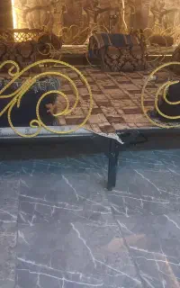 تخت سنتی آهنی