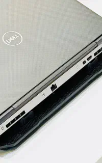 غول مهندسی Dell 7530 گرافیک 4گیگ i7 8850H صفحه 4K