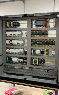 اتوماسیون صنعتی و برق صنعتی