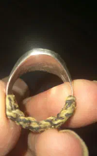 انگشترنقره حدود۷گرم و۶۰۰