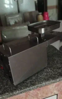دستگاه روغنکشی،