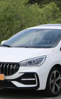 ماشین اریزو ۵ مدل ۱۴۰۴ برج ۱۰ صفر  کیلومتر