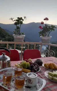 ویلاباصفاشمدونی دررامیان روستای سرسبزقورچای