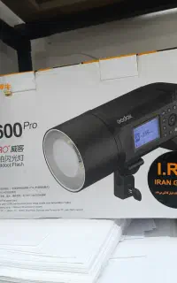godox.  ad600pro