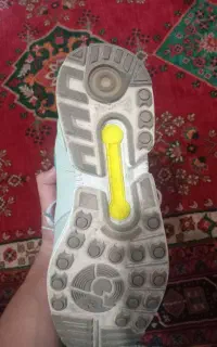 zx کتونی زد ایکس