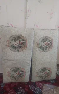 متکا(پشتی)