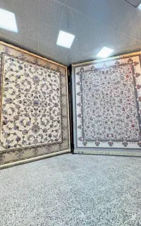 فقط روز جمعه فرش بقیمت فاکتور/آف خورده/گالری اکبری