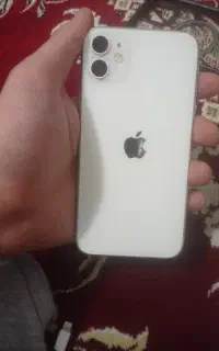 ایفون یازده 11