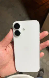 ایفون 16 نرمال