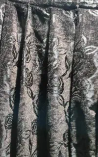 والان پرده مخمل