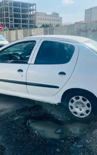 ۲۰۶ SD بی رنگ و سالم به شرط(مدل ۹۴)