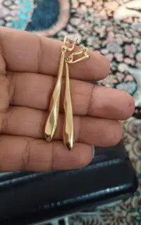 سلام طلای ۱۸ عیار ۵۰۰بالای تابلو