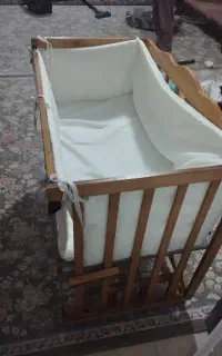 تخت چوبی گهواره ای  نوزاد تا۲سال تشک جا نشستن بچه