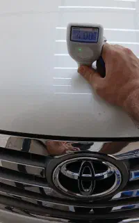 کارشناسی رنگ و بدنه خودرو در محل