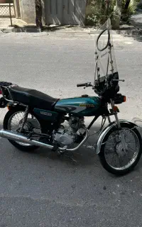 هندا الگانس ۱۲۵ مزایده