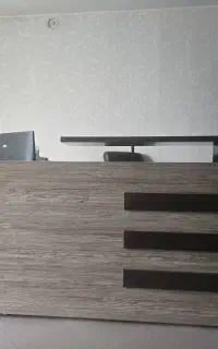 میز و کانتر پذیرش