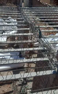 اوستا بنا آرماتور بند اجرای سقف تیرچه شناجی کف