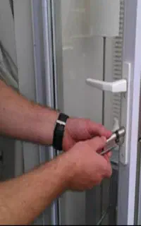 تعمیر تخصصی درب و پنجره دوجداره